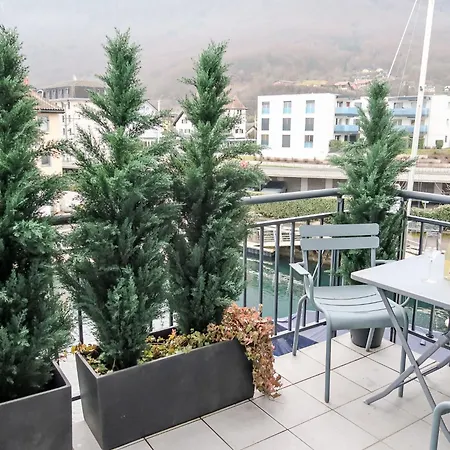 Apartment Bougainville C3-2 By Interhome